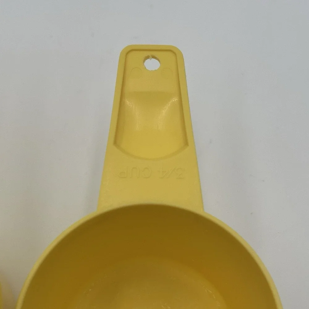 Vintage Tupperware Yellow Measuring Cups Set 5 Nesting 2x 1 Cup USA